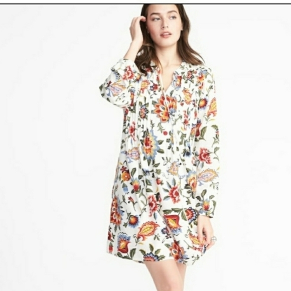 Old Navy Dresses & Skirts - Old Navy Floral Dress Size Small